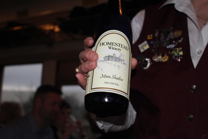 Grapevine wine train (13)